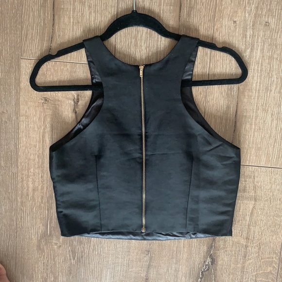 Blaque Label crop top with zipper back sz M - Picture 2 of 3